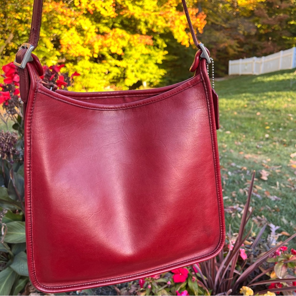 Vintage Coach Andrea shoulder bag red 9073